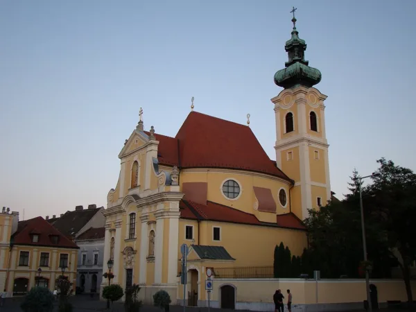 Kármelita Templom és Rendház